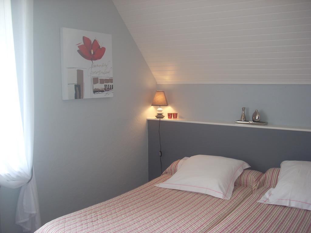 Chambres D'Hotes Kergollay Lanhouarneau Bilik gambar